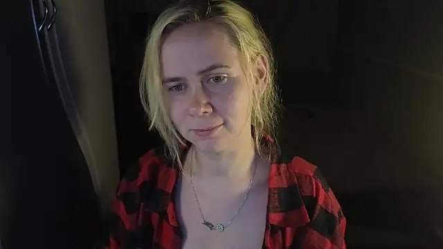 Riley_Roo élő XXX-chatje