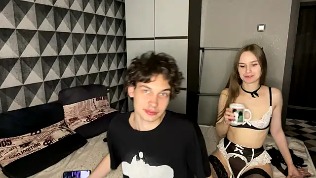 دردشة merycouple الجنسية المباشرة