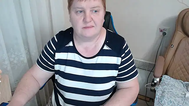 XXX chat uživo modela Bertie_Adeline