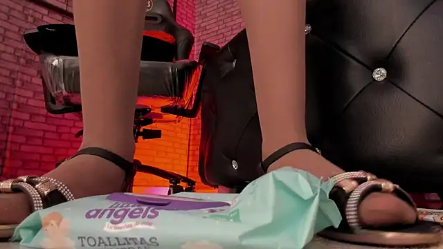 roxxy_white élő XXX-chatje