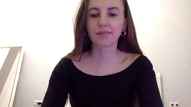 Melivorra élő XXX-chatje