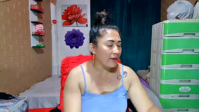 دردشة Ugly-Filipina الجنسية المباشرة