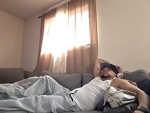 Daddyymamii – webcam-show