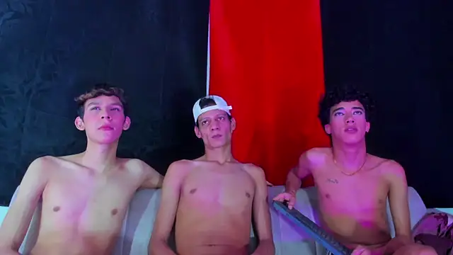 Pleasure_boys_hot Webcamshow