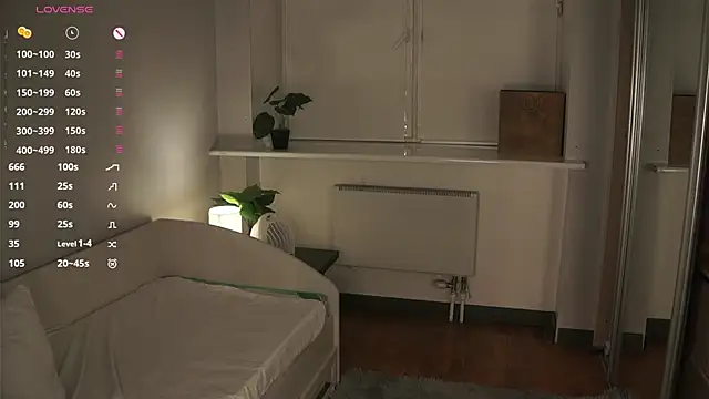 HannaHayles 现场XXX聊天