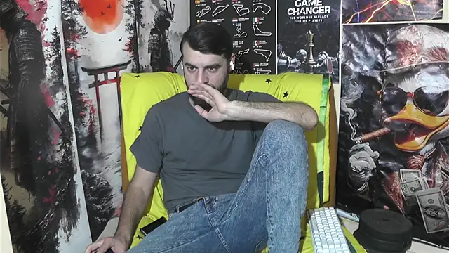 Chat +18 de 00george ao vivo