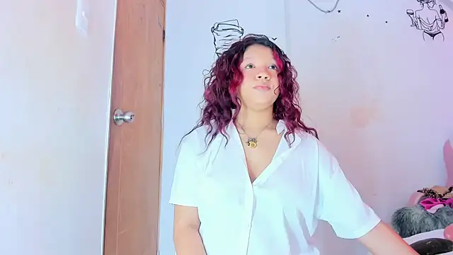 Emily_Coper18's Live XXX Chat