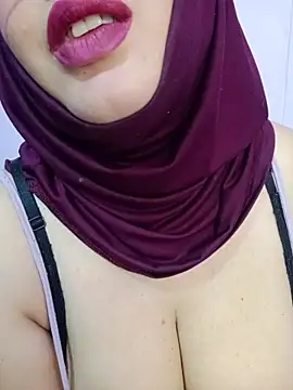 Chat +18 de Deina_bunny ao vivo