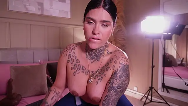 دردشة curvyliciousss الجنسية المباشرة