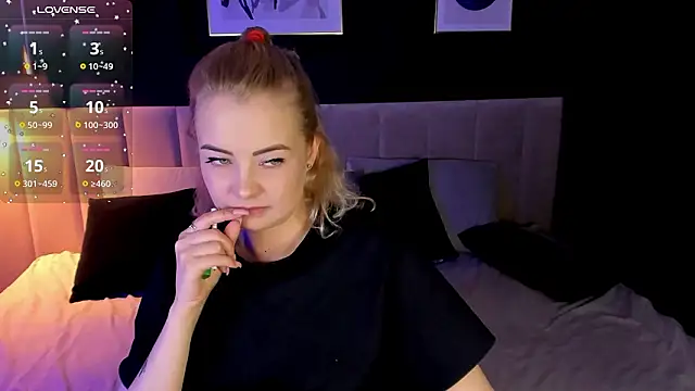 StephanieSweety Chat XXX live