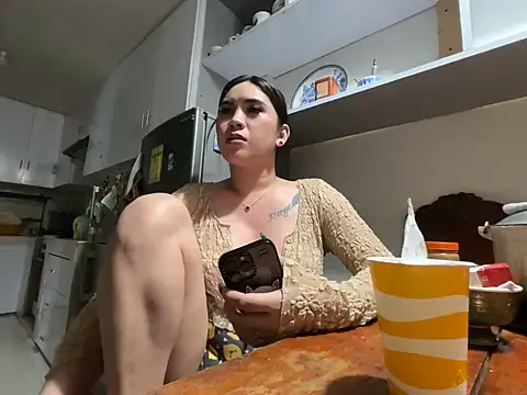 sacred_gracexx Adlı Modelin Canlı XXX Sohbeti