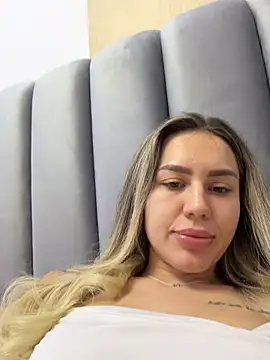 alisa_w 现场XXX聊天