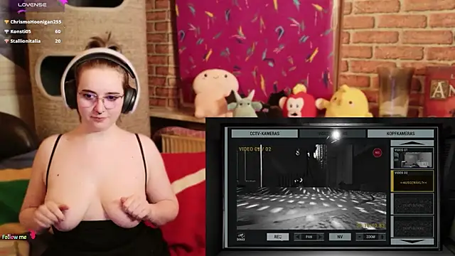 GamerGirl_Eve élő XXX-chatje