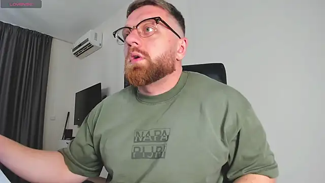 Findom_guy – Naživo XXX chat