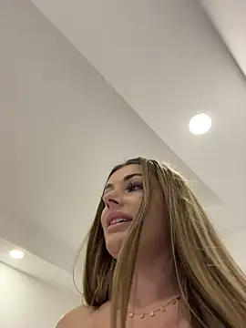 IsabellaEtthan live XXX chat