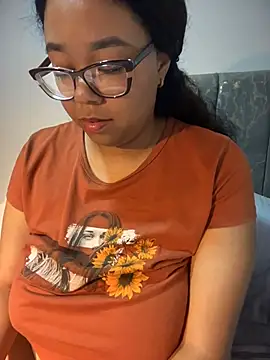 XMara élő XXX-chatje