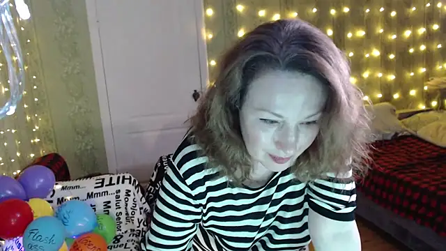 Chatroom XXX en direct de MarleneDietrich