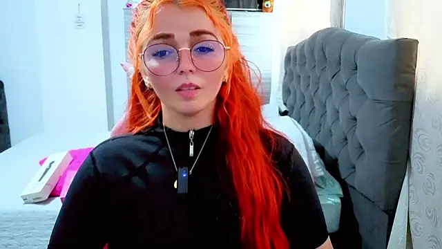 Alexatexa2929のライブXXXチャット