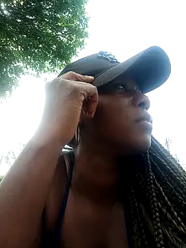 MONIQUE-LAMOUR Live XXX-Chat