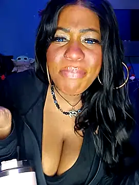 AmazonianMistress Live XXX-chat