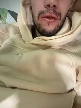 yaxxx03: απευθείας συνομιλία ΧΧΧ