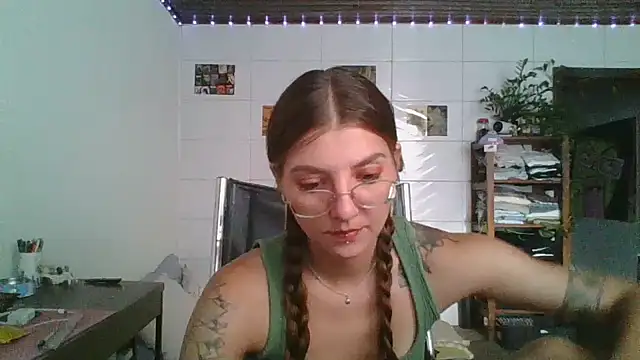 SweetyBabyDemon লাইভ XXX চ্যাট