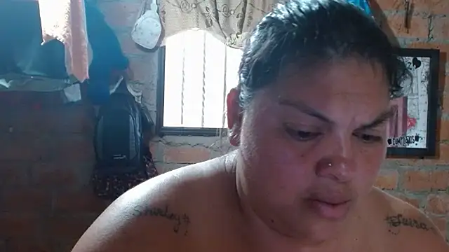 Juli_Powl: вебкам-шоу