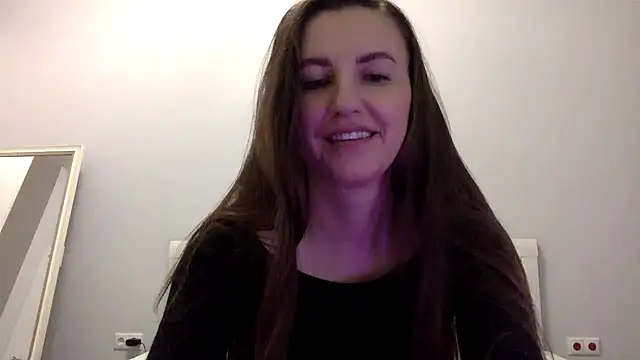 MelivorraのライブXXXチャット