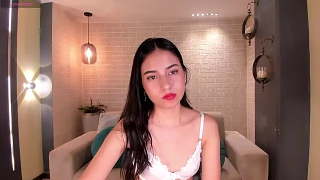 LucieMartin's Live XXX Chat