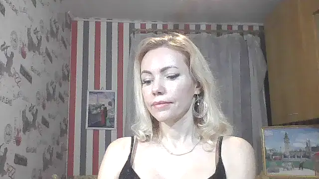 Amoretta – Naživo XXX chat