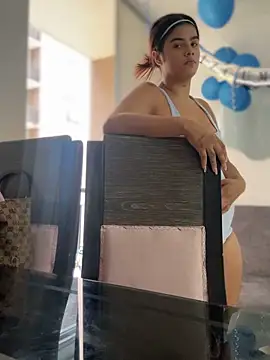 Kaily_Sweet16 – Live XXX-chat