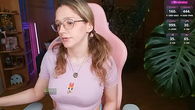 NicoleFaith Adlı Modelin Canlı XXX Sohbeti