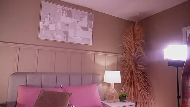 แชท XXX สดของ curvyliciousss