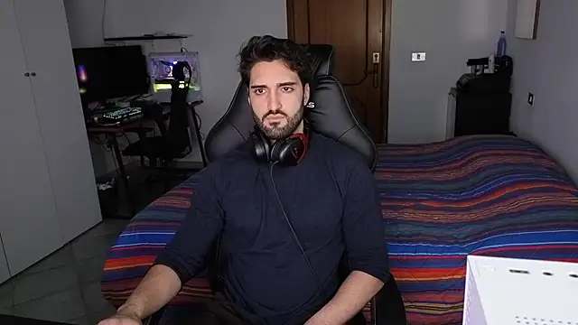 Al3xox02 现场XXX聊天