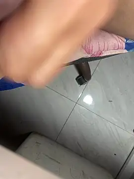 Chat +18 de boyyyy2k1 ao vivo