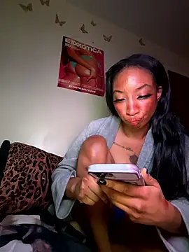 Chatroom XXX en direct de LeBimbo