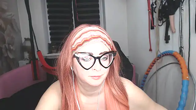 MISSwithDOLLS 现场XXX聊天