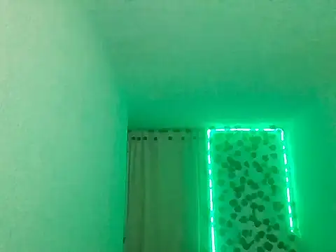 SexDiffrent's Live XXX Chat