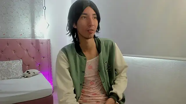 loverisu-coral – webcam-show