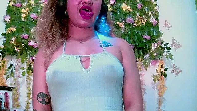 Chat +18 de Crysrus ao vivo