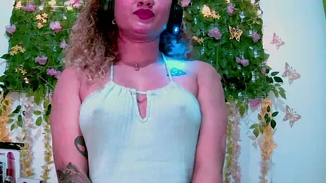 Crysrus 即時 XXX 聊天