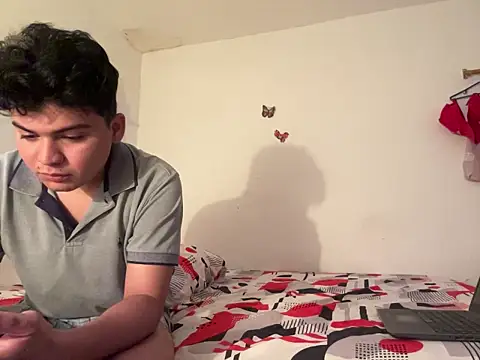 klaxxxonn Live XXX chat