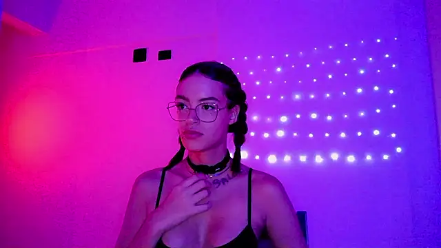 nina_kink: απευθείας συνομιλία ΧΧΧ