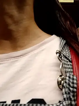 Chat +18 de Amanda39 ao vivo