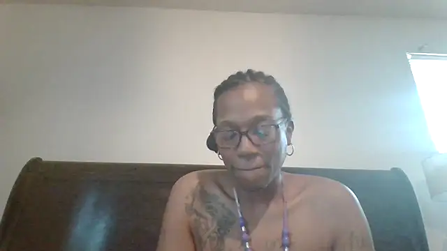 Chat +18 de SweetParadise00 ao vivo