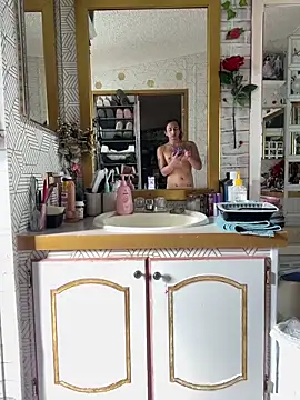 TranSexualJade95 webcam show