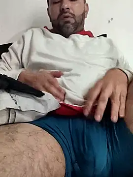 hairyandbigmann 在線直播表演