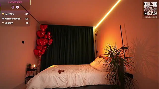 bogduzy live XXX chat