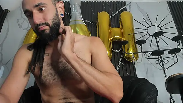 Tatis__ élő XXX-chatje