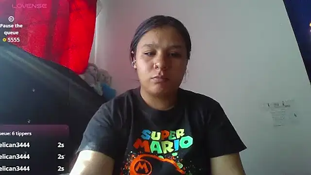 Chat +18 de Charis_21 ao vivo